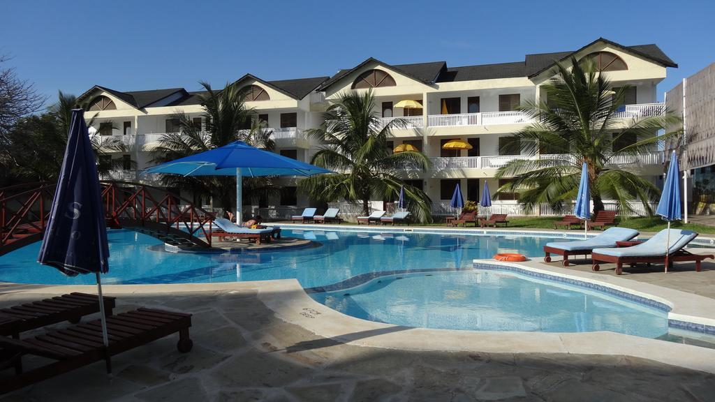 Morning Star Diani Aparthotel Diani Beach Eksteriør bilde
